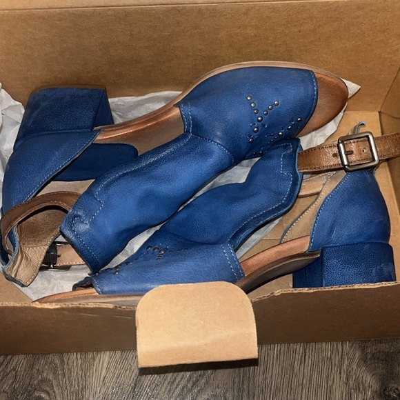 Miz Mooz women’s Fifi chunky heeled sandals size 37 US 7 - Picture 10 of 11